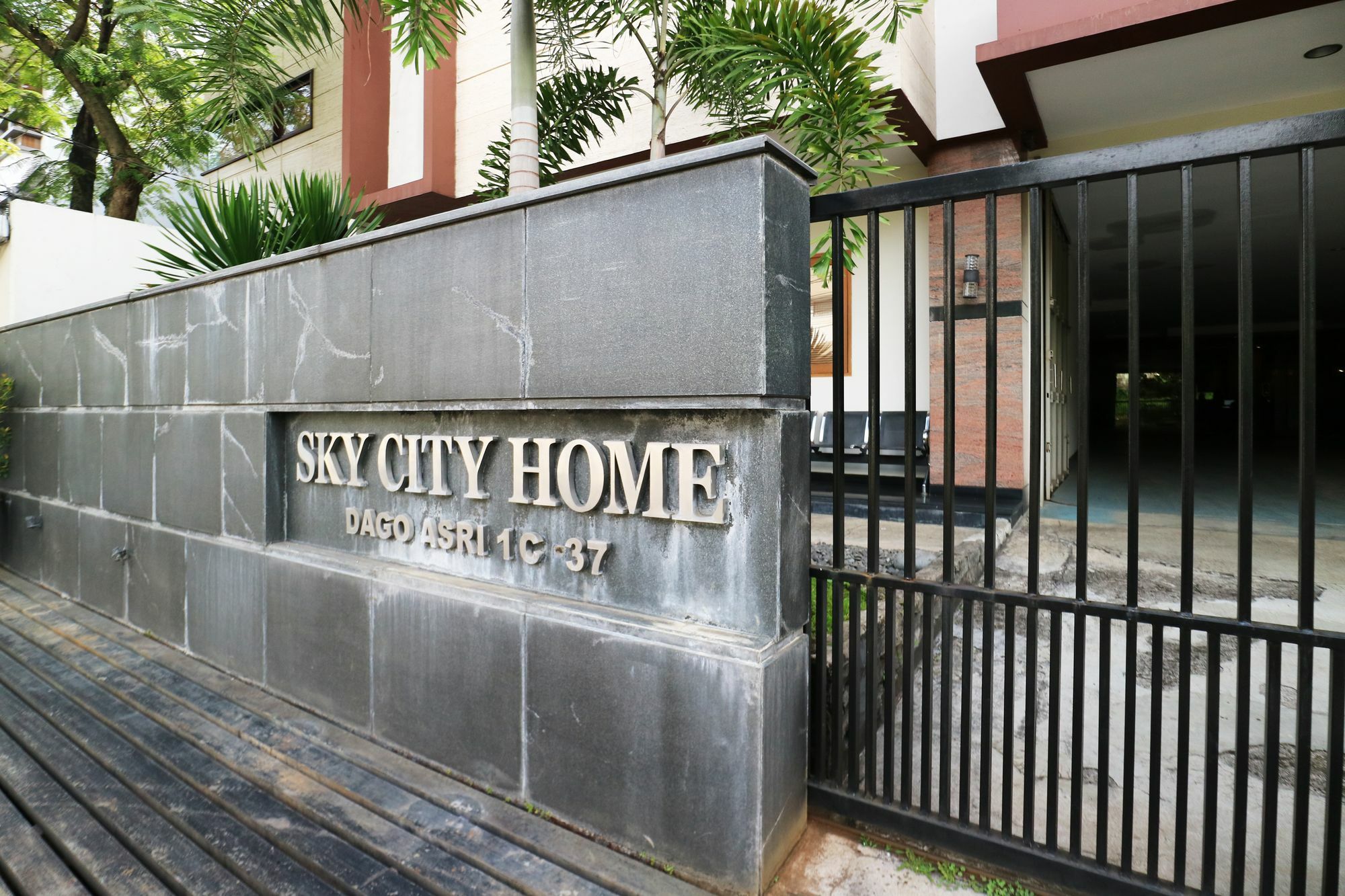 Capital O 91749 Sky City Home Bandung Exteriör bild
