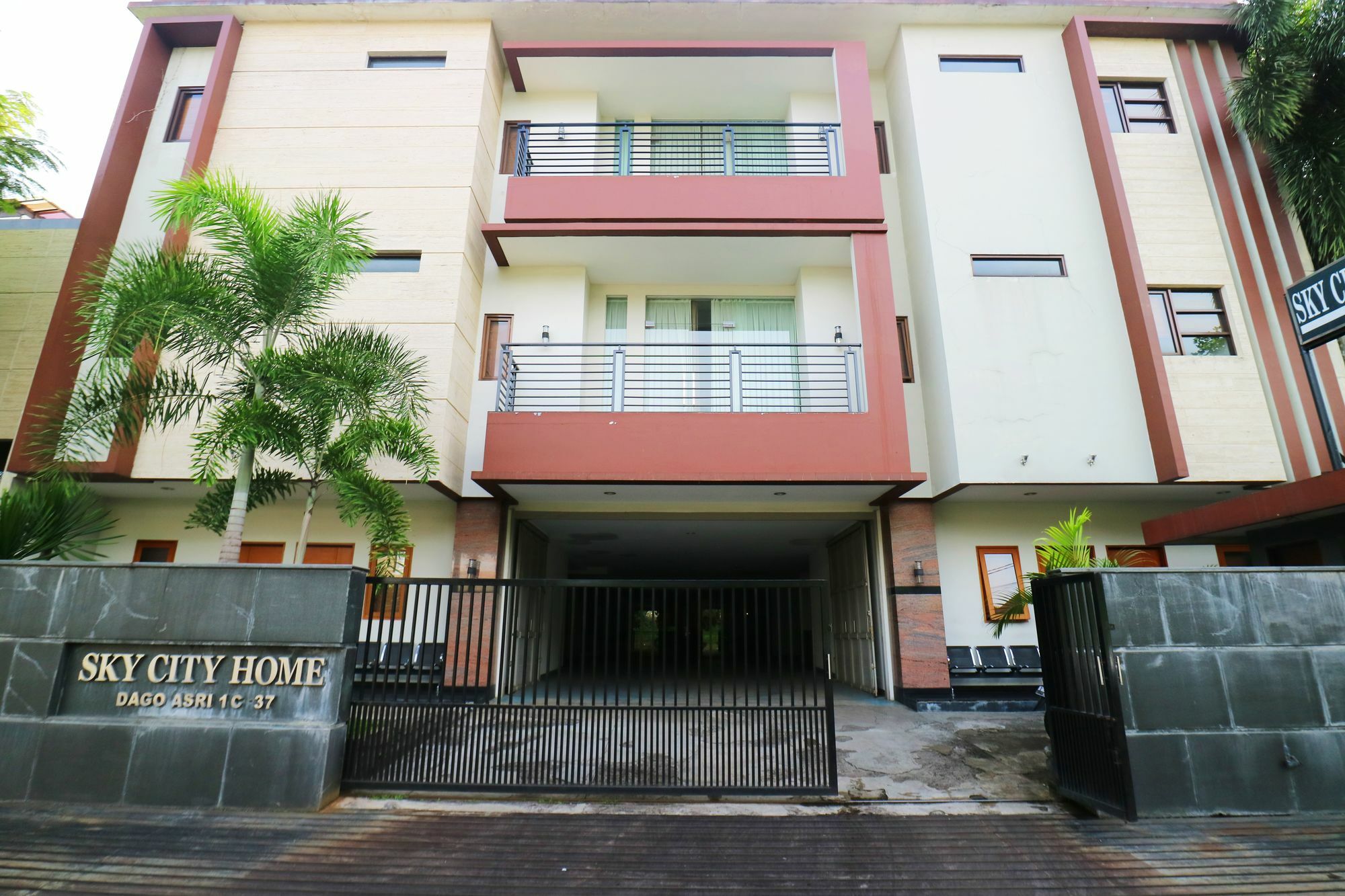 Capital O 91749 Sky City Home Bandung Exteriör bild